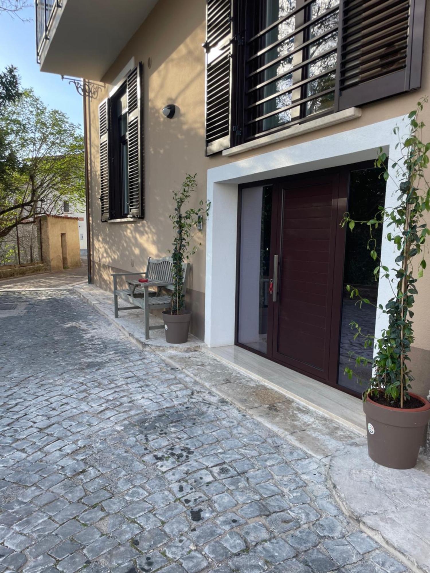 La Casa De Lu Barone Apartman San Demetrio ne' Vestini Kültér fotó