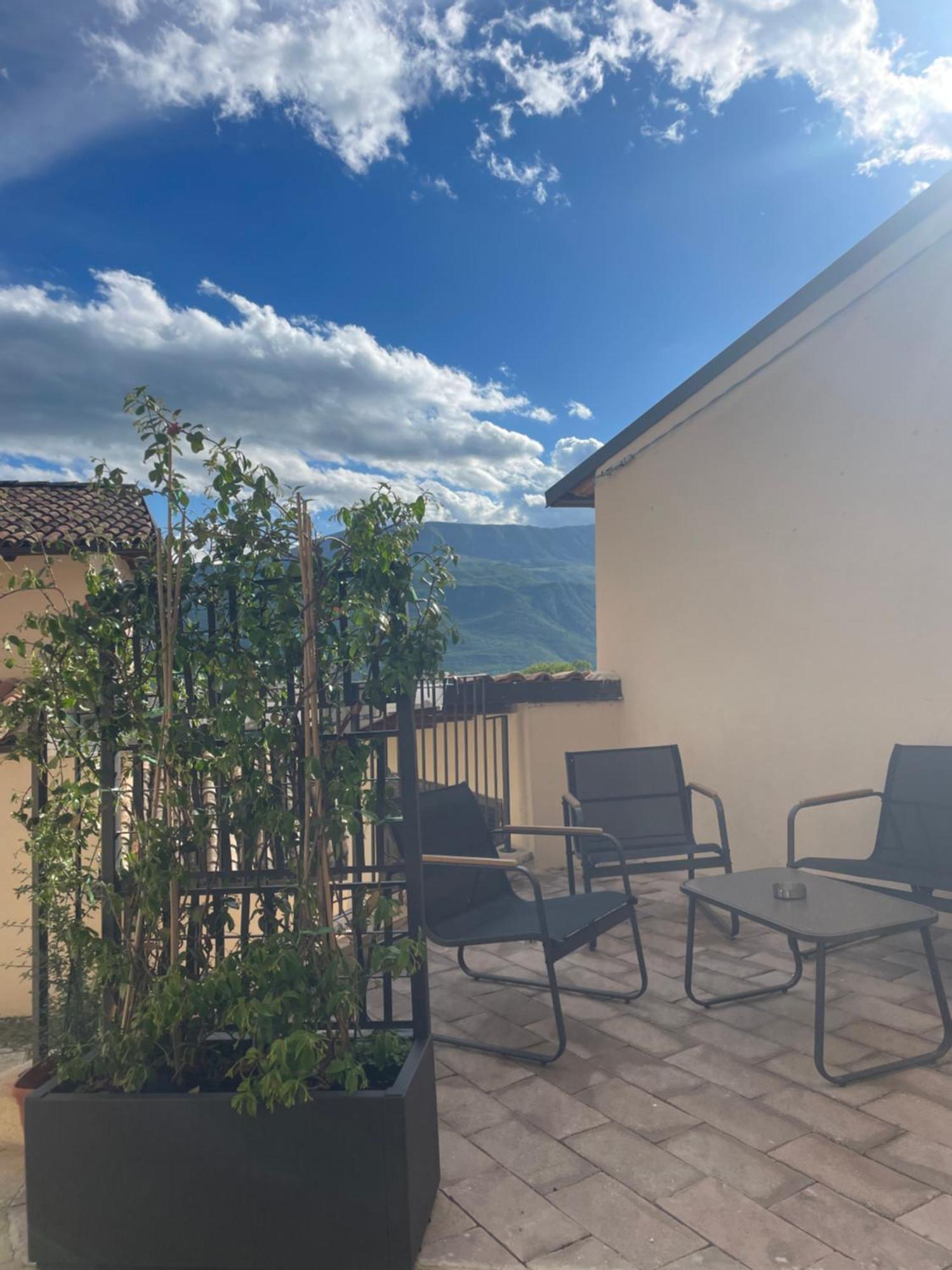 La Casa De Lu Barone Apartman San Demetrio ne' Vestini Kültér fotó
